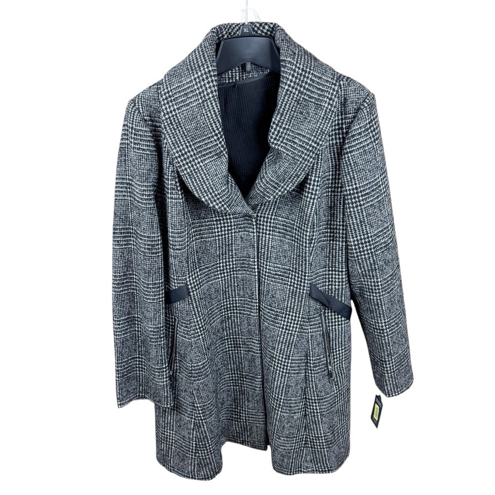 Guess Black and White Snap Closure Detachable Knit Collar Coat Size XL Classic